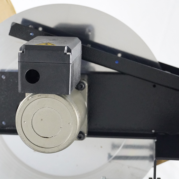 圓盤式油水分離機D300BLS 圓盤式油水分離機D300BLS