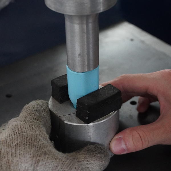 自動車のプラスチック溶接 自動車のプラスチック溶接