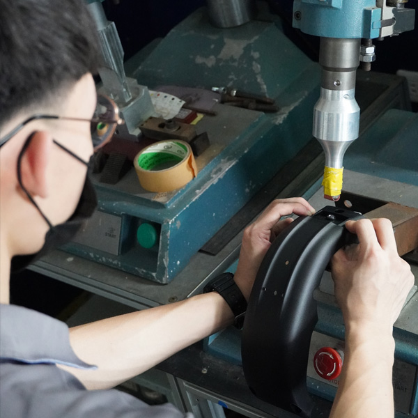 マグネットアンカー埋め込み一点溶接 マグネットアンカー埋め込み一点溶接