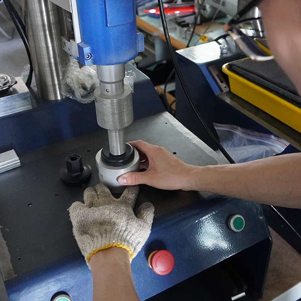 靴のプラスチック溶接 靴のプラスチック溶接